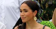 Meghan Markle zwiedza Abudżę w bransoletce "chroniącej przed złym okiem". Cena biżuterii SZOKUJE