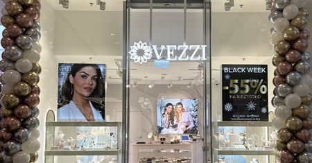 Polski producent biżuterii rusza na podbój rynku. Otworzył pierwszy sklep