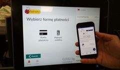 Biedronka wprowadza płatności Blikiem za zakupy