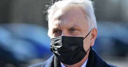 Kwiecień będzie przełomowy w walce z COVID-19? "Zaszczepią się miliony Polaków"