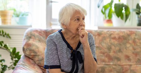 Seniorzy muszą wymienić dowody osobiste. Przypominamy, kogo dotyczy nakaz