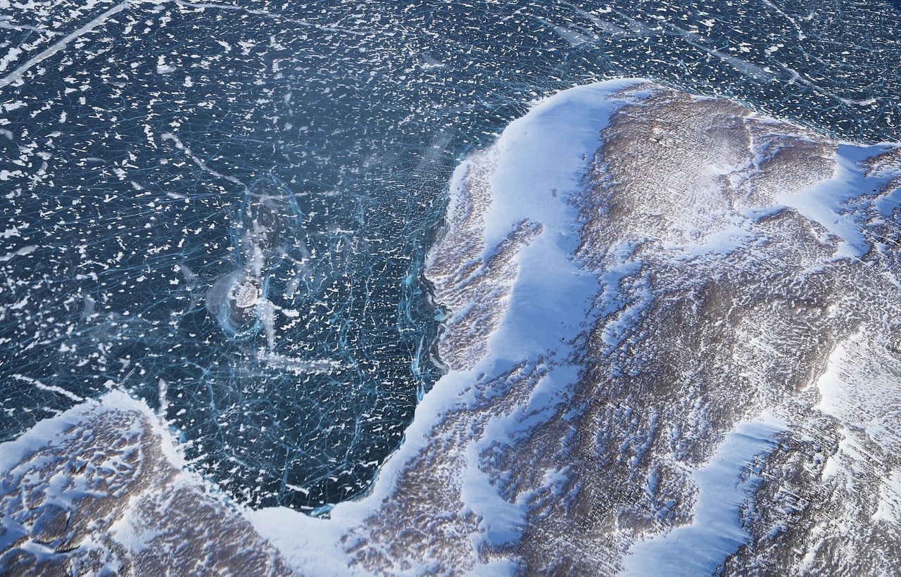 Roztapiający się lód arktyczny