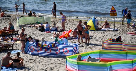 To nie żart. "Jest! Pojawił się pierwszy parawan"