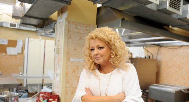 Wydawca „Super Expressu” przeprasza Magdę Gessler: „Kuchenne rewolucje” bez związku z marihuaną przy restauracji