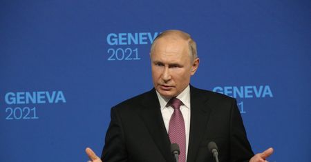 Uczeń wytknął błąd Putinowi i został ukarany? Prezydent Rosji grzmi. "Nonsens!"