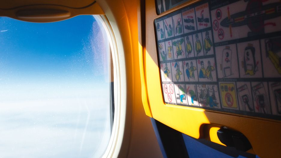 Miejsce przy oknie w samolocie Ryanair 