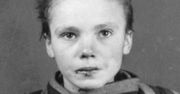 Międzynarodowy Dzień Pamięci o Ofiarach Holokaustu. Jej zdjęcia zna cały świat, nie wolno o niej zapomnieć
