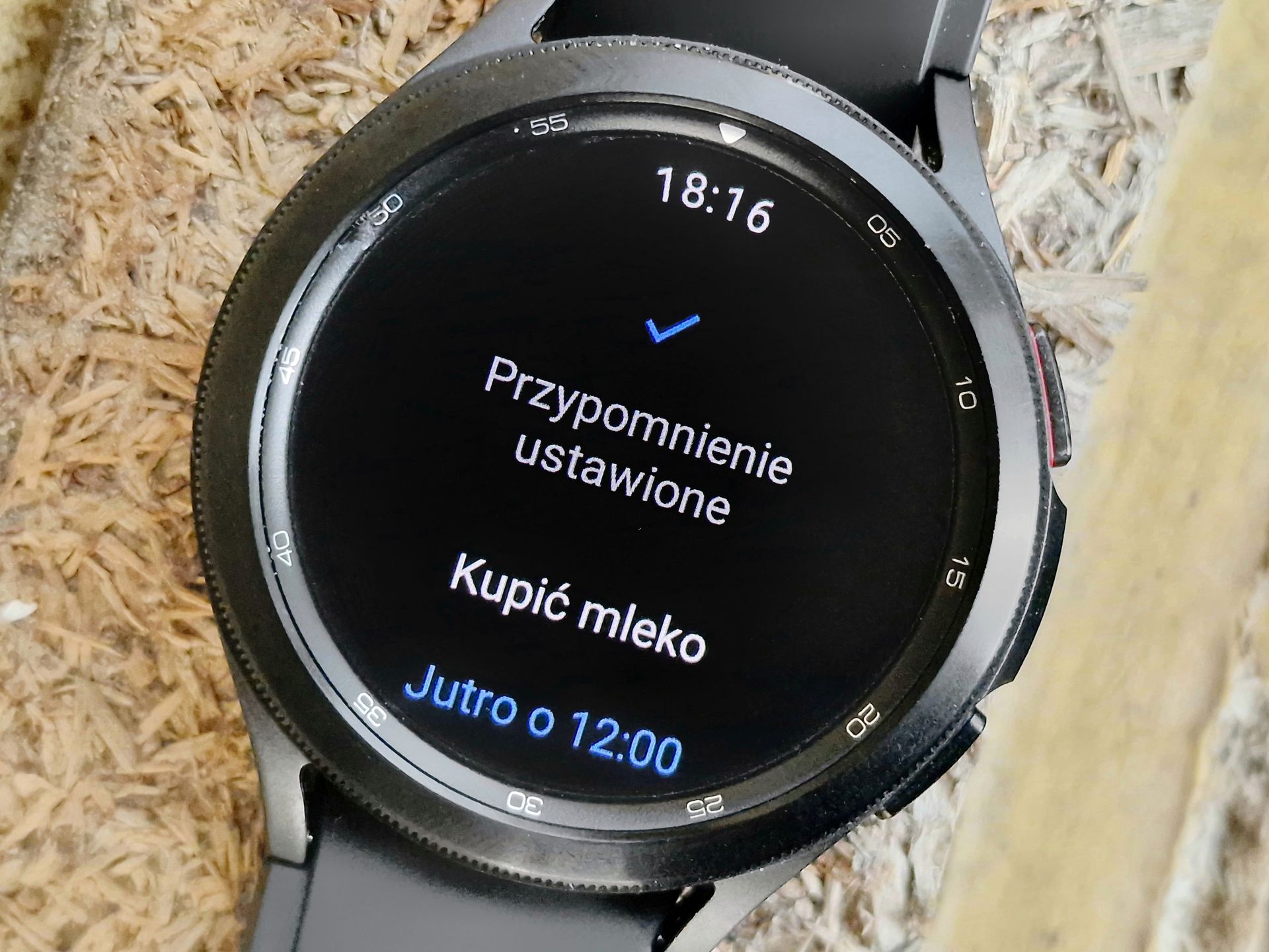 Miał nie działać, a działa. Rozmawiam z Samsungiem Galaxy Watch 4 po polsku 3