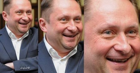 Szczęśliwy Kamil Durczok na kolejnej rozprawie (ZDJĘCIA)