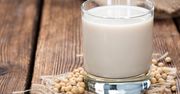Czym powinniśmy kierować się przy zakupie mleka roślinnego?