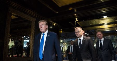 Tak Trump przywitał Dudę. "Gospodarz zszedł na dół"
