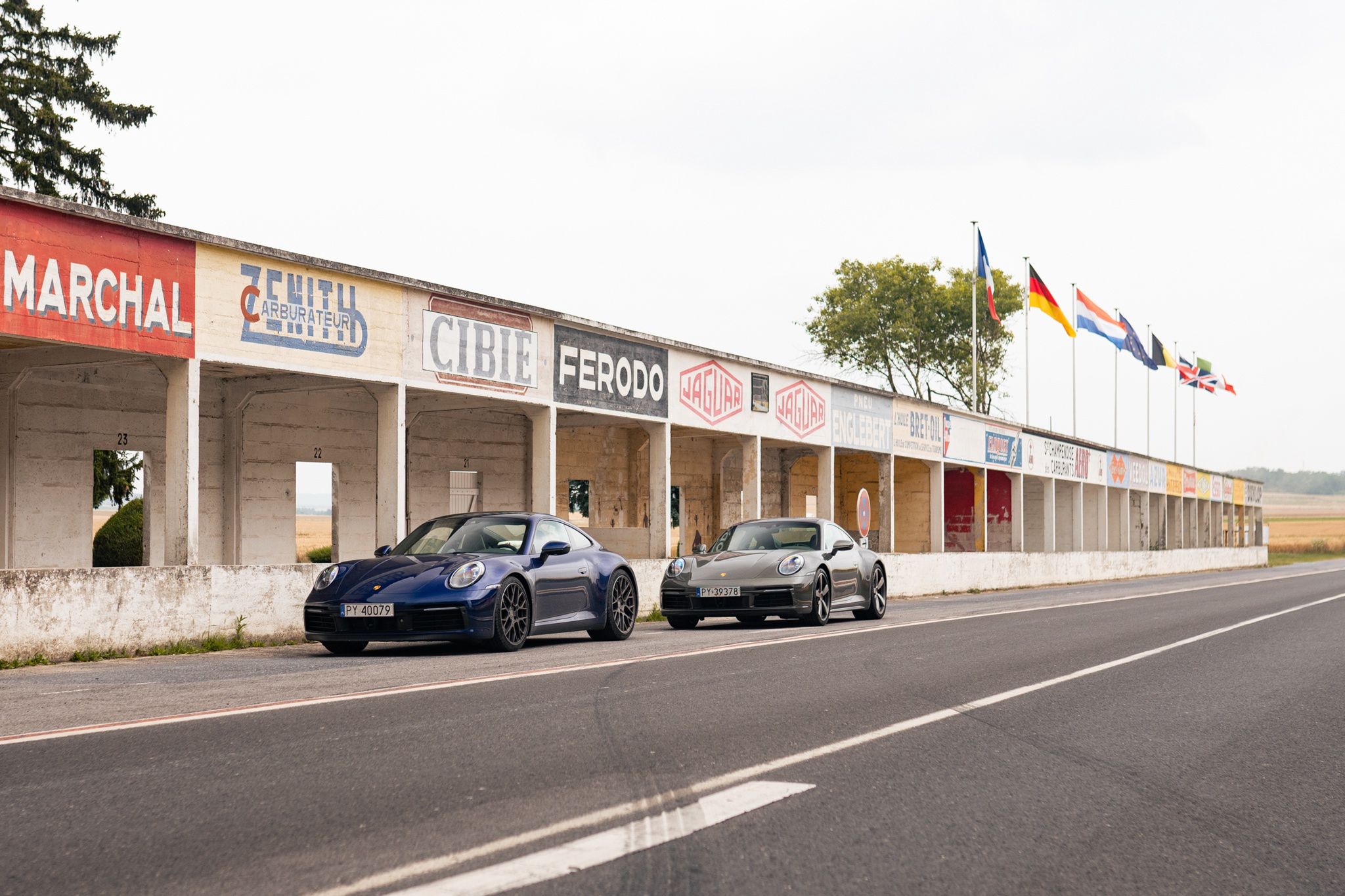Porsche 911 Carrera 4S (992)