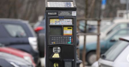 Warszawa. Apel do wojewody ws. płatnego parkowania na Żoliborzu i Ochocie. Mieszkańcy niezadowoleni