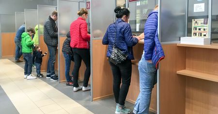 Długi weekend urzędników. Dziś wiele instytucji zamkniętych