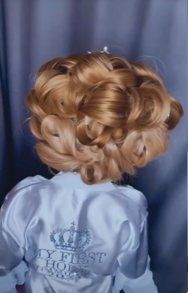 Szokująca metamorfoza "full glam" na komunię