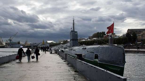 Wnętrze podniesionego z dna radzieckiego okrętu podwodnego projektu 613 1