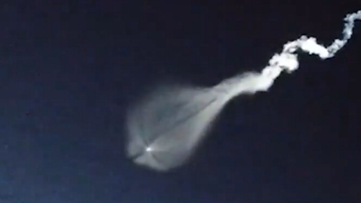 Nieznany obiekt nad Rosją.