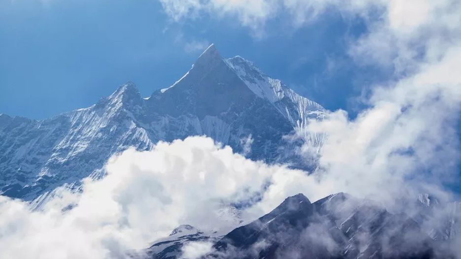 Mount Everest rośnie dzięki okolicznym rzekom