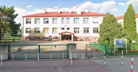 "Usłyszałem krzyk". Dyrektor szkoły o ataku nożownika