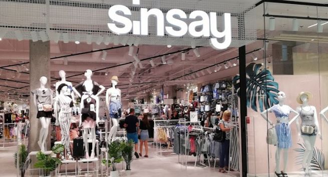 Zimowe żniwa Reserved i Sinsay. Właściciel odpowiada na zarzuty ws. Rosji