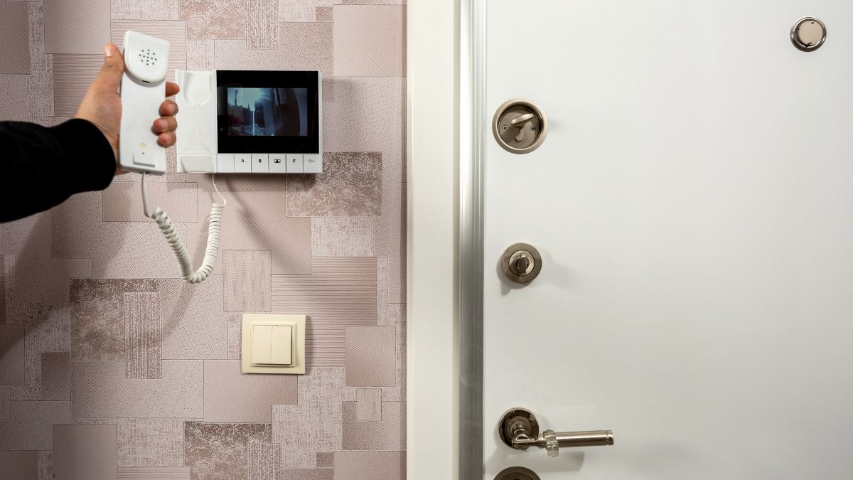 Zabezpieczenie mieszkania to podstawa udanego wyjazdu