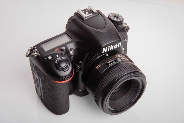 Nikon D750