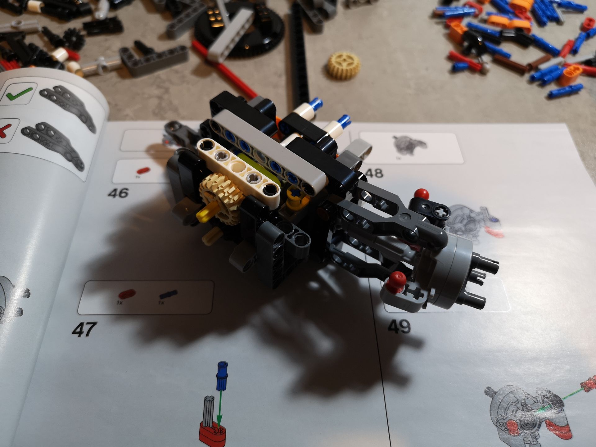 Recenzja LEGO Technic 42099: samochód terenowy sterowany smartfonem 16