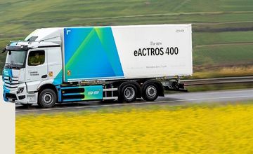 MediaPlus i Salestube przygotowały kampanię elektrycznego modelu Mercedes-Benz Trucks