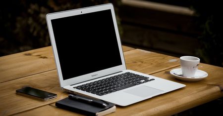 Sosnowiec. Prezent od księży, laptopy
