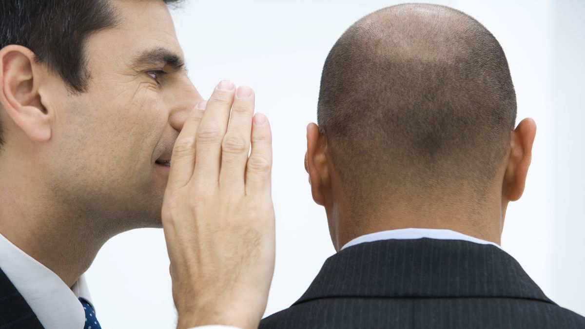 Na czym polega marketing szeptany? Czy warto stosować takie działania?