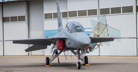 Polskie samoloty FA-50 Fighting Eagle bez amunicji i rakiet