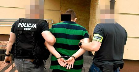 Sprzedali w internecie co najmniej 50 kg dopalaczy. Usłyszeli 17 zarzutów
