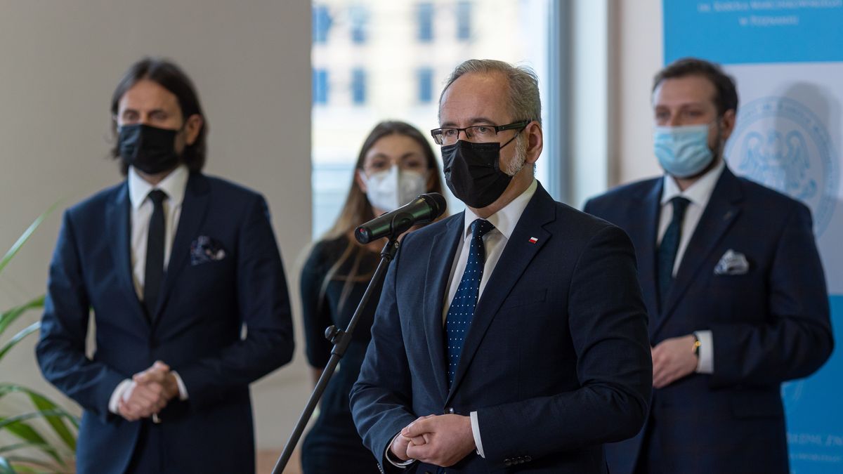 Adam Niedzielski zapowiedział, że lek trafi POZ z Rządowej Agencji Rezerw Strategicznych