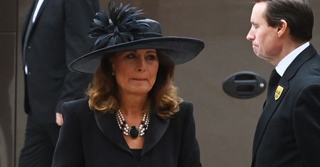 Pogrzeb królowej Elżbiety. W katedrze zebrali się wyjątkowi goście