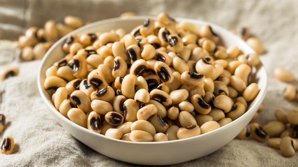 Fasolnik chiński to roślina uznawana za warzywo, choć docenia się także jej walory ozdobne