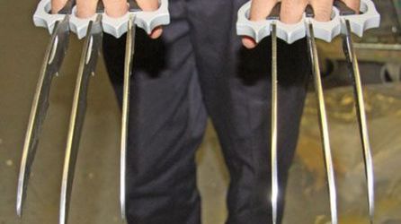 Nie wysyłajcie krewnym w Anglii szponów Wolverine’a 1