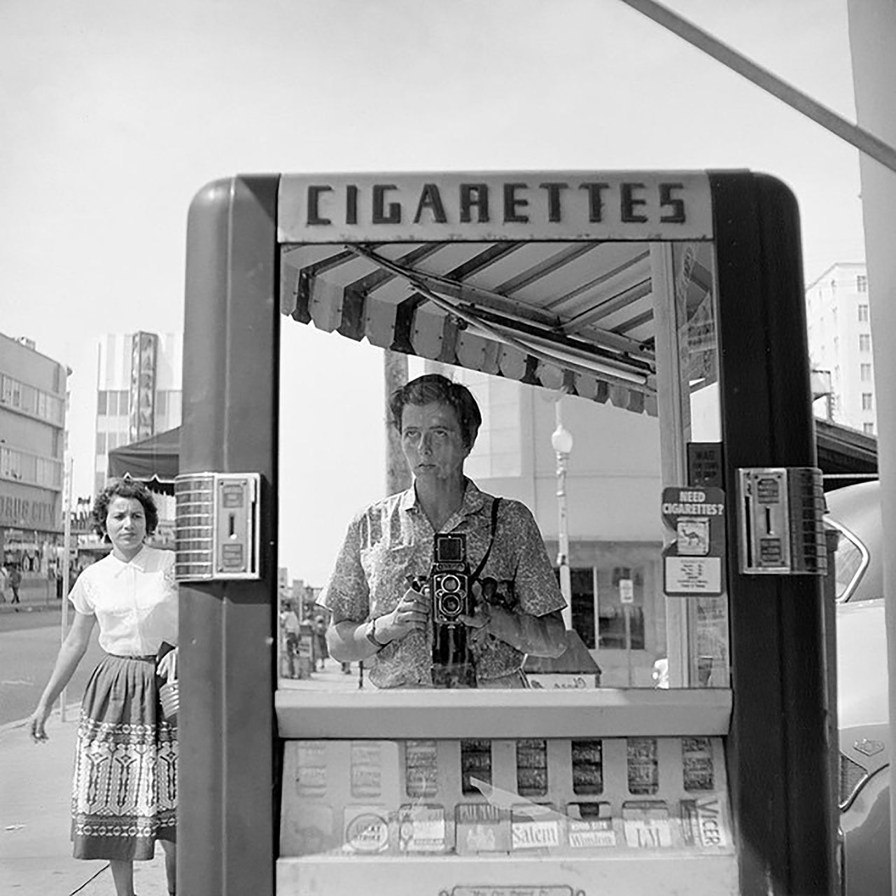 Autoportret Vivian Maier.
