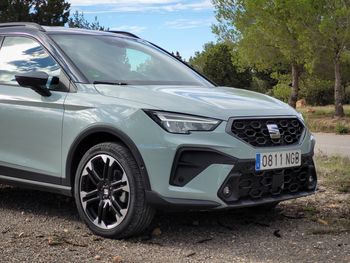 Seat Arona w mocno obniżonej cenie. Chińczycy mają rywala