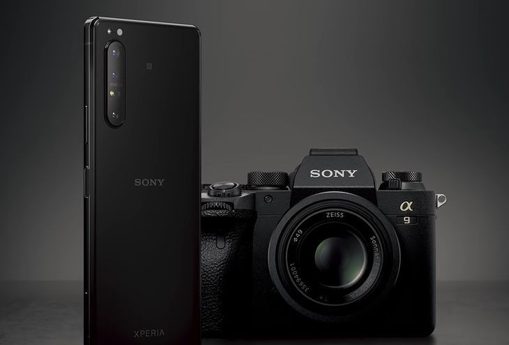 Sony zmierza w dobrym kierunku. Zmiany strukturalne ożywiły Xperie 2