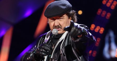 "Kto myślał o przyszłości, ten ma". Krawczykowi pandemia nie straszna
