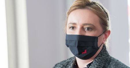 Hotele i restauracje otwarte na 100 procent? Minister odpowiada