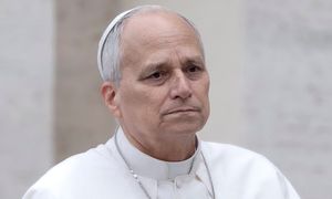 Papież Leon XIV przeszedł operację płuca. Lekarze WYKRYLI NOWOTÓR. "Ojciec Święty wybudził się prawidłowo"