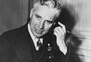 Był wielką gwiazdą. Trumnę z jego ciałem wykradł Polak