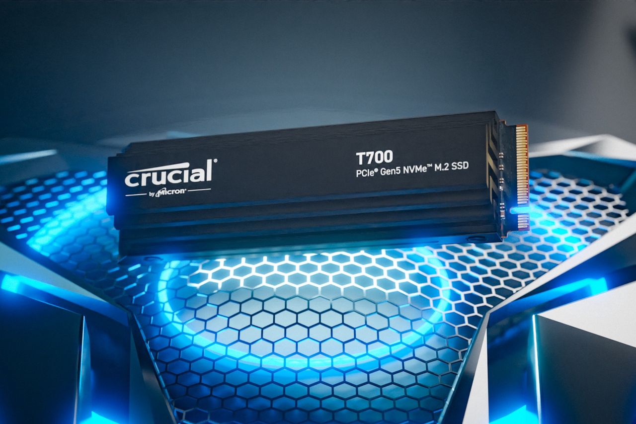 Dysk Crucial T700.