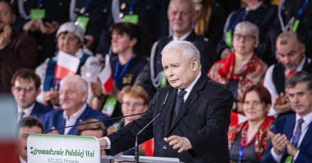 PiS rusza w Polskę. Partia rozpoczyna ofensywę programową