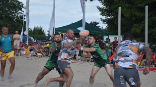 Sportowe emocje na Plaży Miejskiej w Śremie. Za nami Festiwal Sportu i dziesiąta edycja Beach Rugby [zdjęcia]