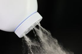 Johnson & Johnson - azbest w pudrze dla dzieci, milionowe odszkodowania