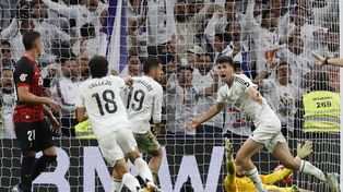 Real w ostatniej chwili odwlekł mistrzostwo Barcelony. Mbappe ucieka Lewandowskiemu