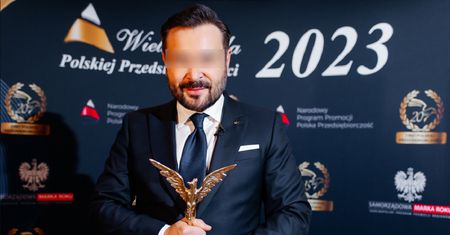 Warszawska uczelnia ma kłopoty? Do jej drzwi zapukało CBA