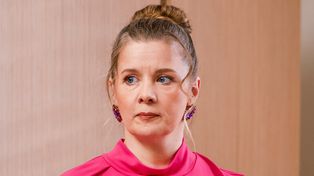 Straciła znajomych, gdy przestała udawać. "Całe życie oszukiwałam"